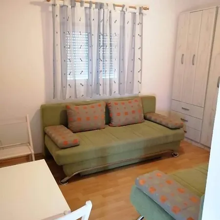 Apartmani Helena Vir * Vir