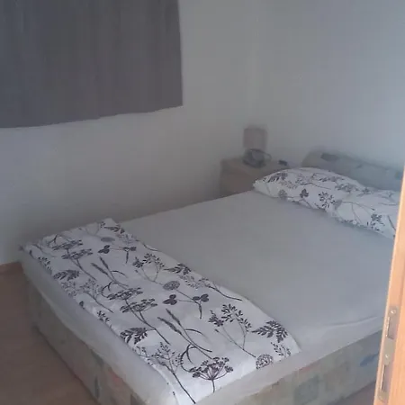 Appartement Apartmani Helena Vir *