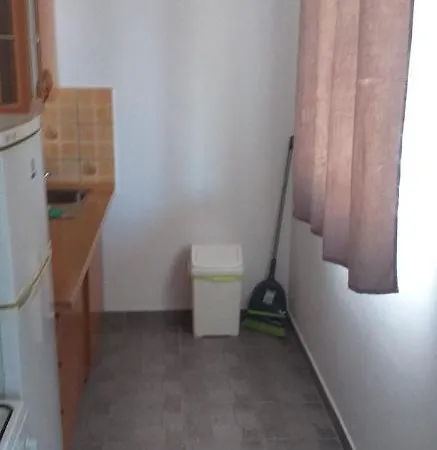 Apartmani Helena Vir Appartement *